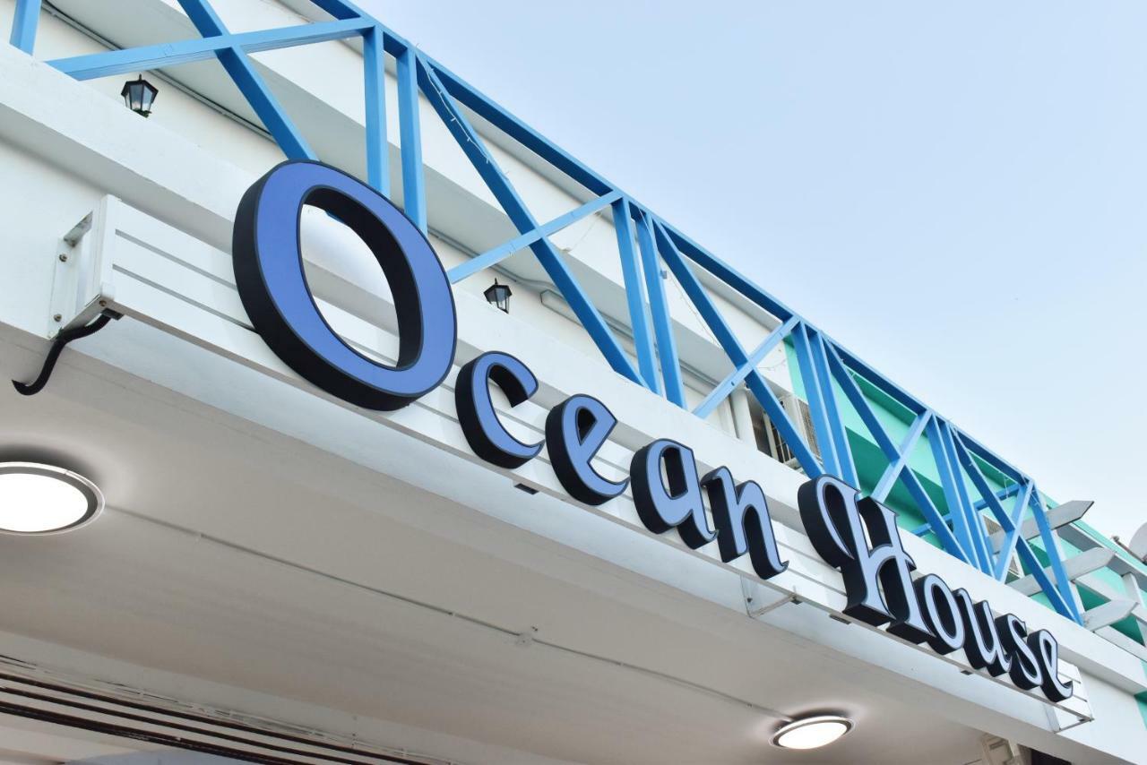 Ocean House Hostel Semporna Kültér fotó