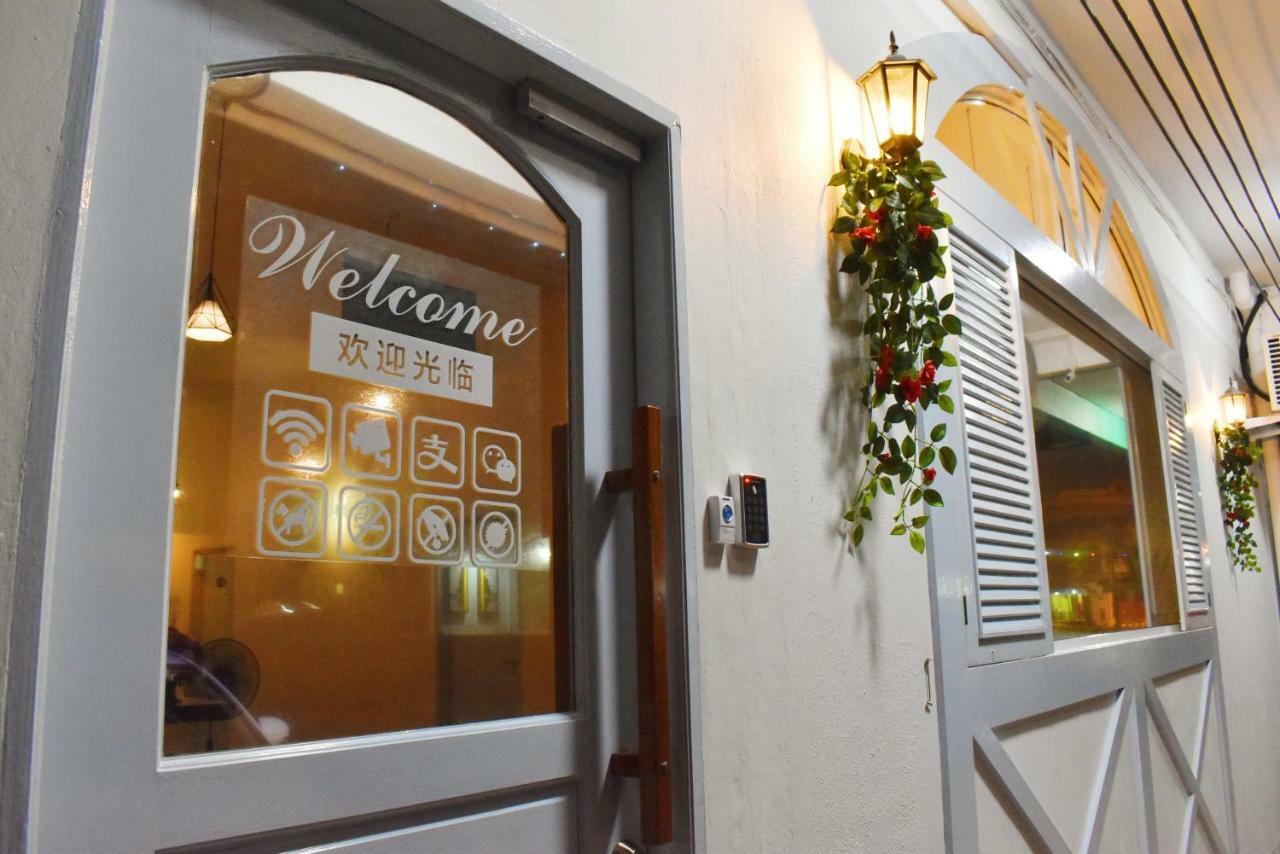 Ocean House Hostel Semporna Kültér fotó
