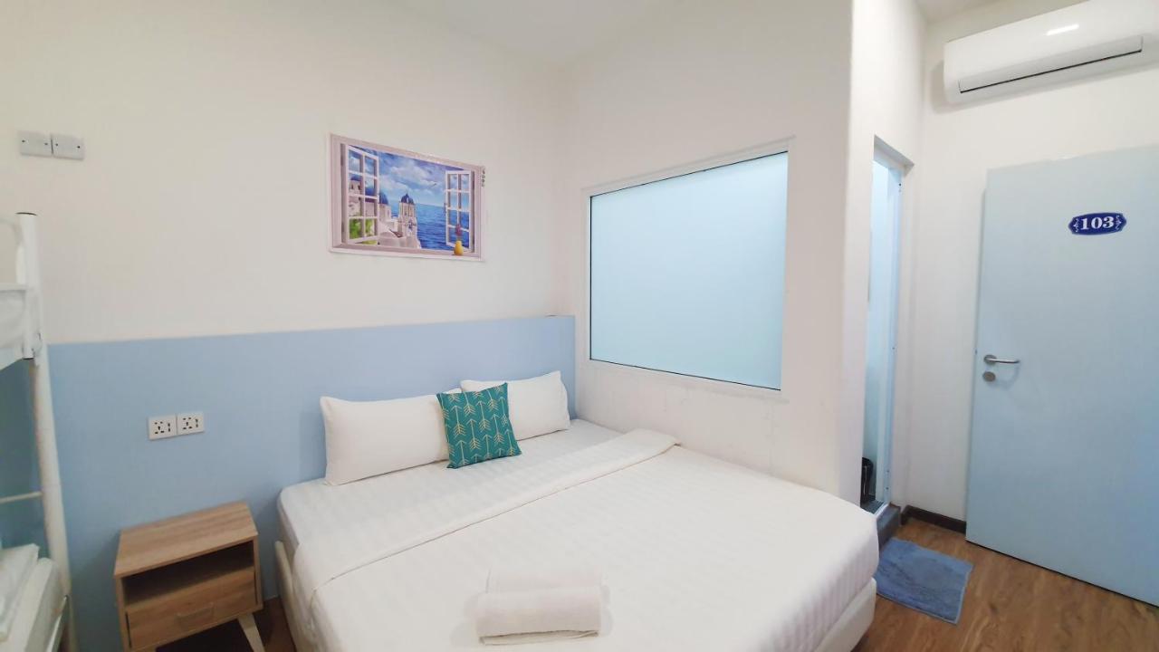 Ocean House Hostel Semporna Kültér fotó